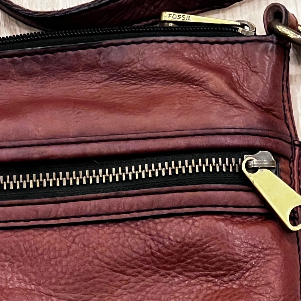 Fossil Authentic Dark Brown Leather Mini Crossbody Double Zip w/ Brass Hardware - Picture 4 of 7
